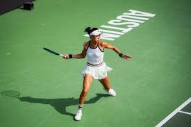 体育博彩临场情绪：开赛后理性为何迅速崩塌？（开赛之后，理性为何在体育博彩中迅速瓦解？）